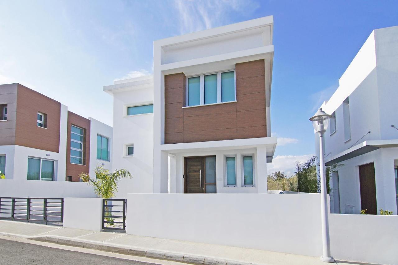 פאראלימני Villa Caren מראה חיצוני תמונה