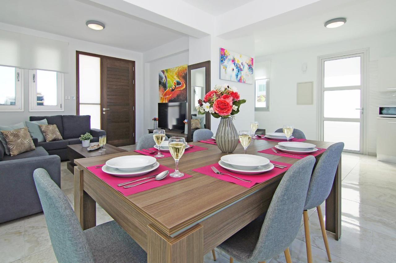 פאראלימני Villa Caren מראה חיצוני תמונה