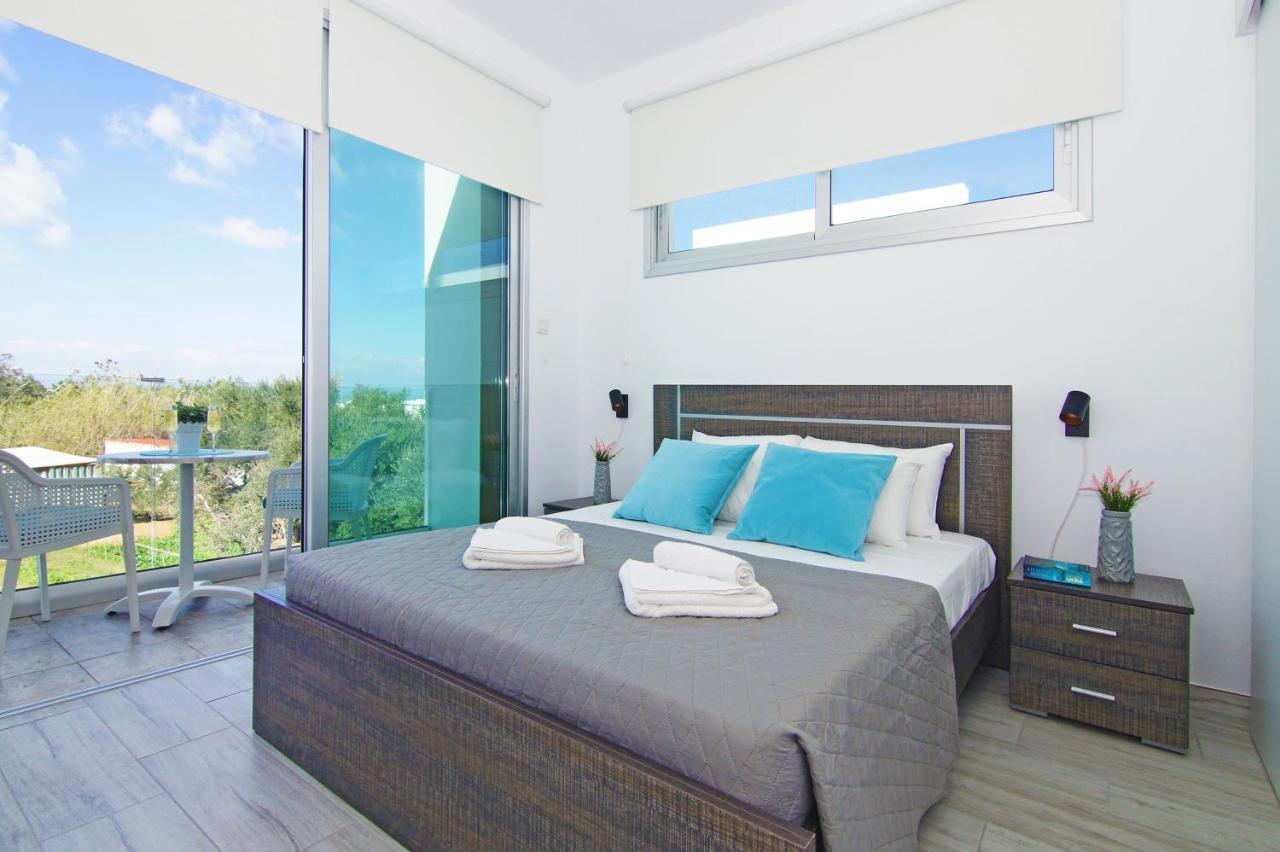 פאראלימני Villa Caren מראה חיצוני תמונה
