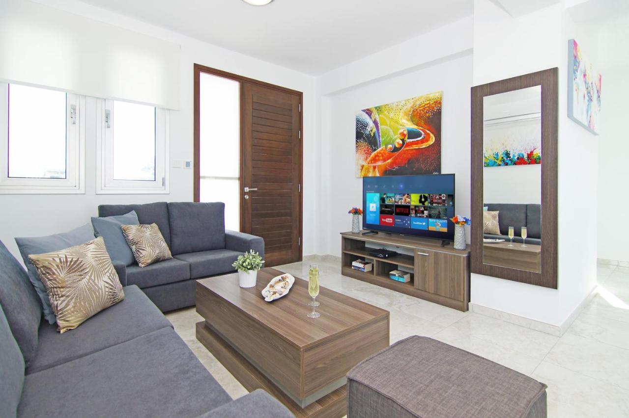 פאראלימני Villa Caren מראה חיצוני תמונה